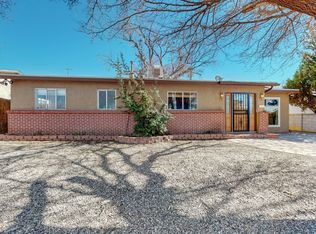 1072 Betts St NE, Albuquerque, NM 87112