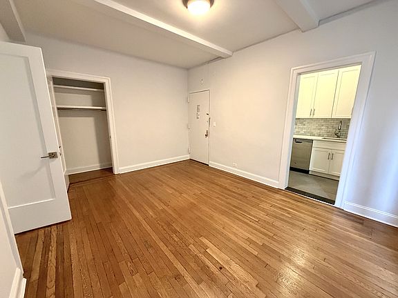 4th image of 350 W 55th St APT 6B