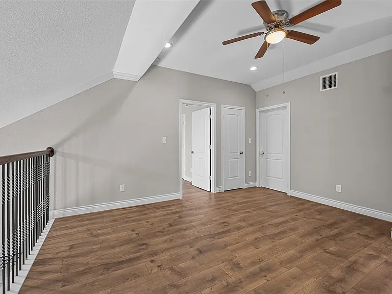 14603 Sanour Dr — Photo 31