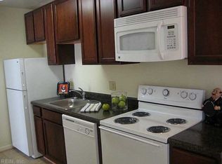 458 Lisa Sq APT 522, Virginia Beach, VA 23454