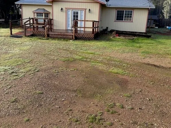 3165 Spring Valley Rd, Clearlake Oaks, CA 95423