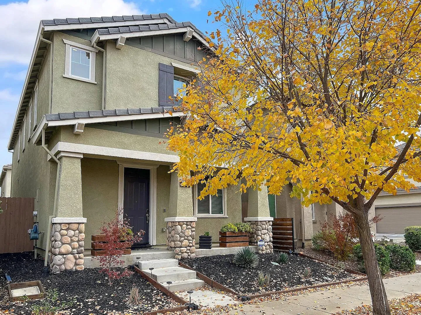 4412 Natomas Central Dr photo 1