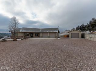 15 Hutchinson Rd, Aladdin, WY 82710