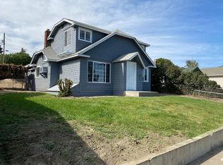 911 Crescent Ave, Sunnyside, WA