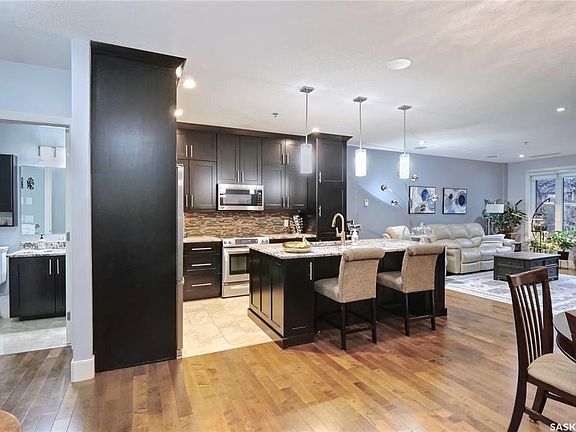 4th image of 205 Fairford St E #201