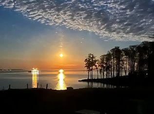 106 Dory Ct, Havelock, NC 28532