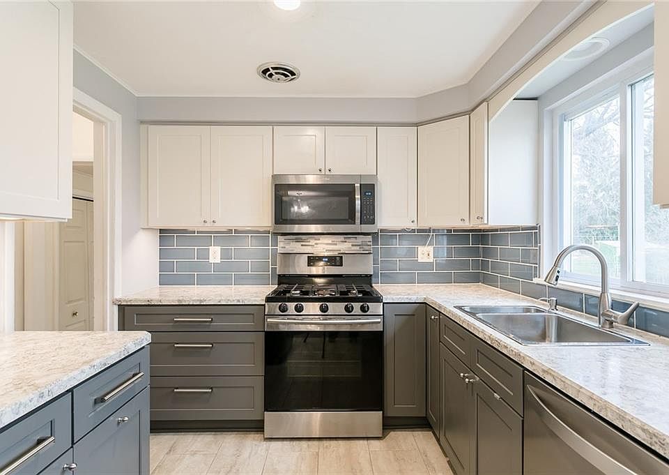 1049 Whalen Rd, Penfield, NY 14526 Zillow