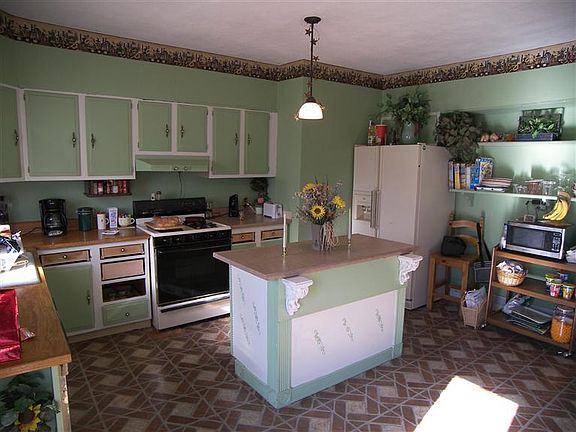 5th image of 706 Cottage Ave