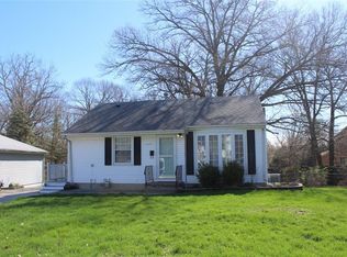 117 Ridgeway Dr, Decatur, IL 62521