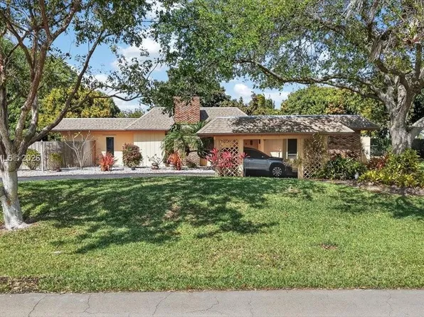 8261 SW 186th St, Cutler Bay, FL 33157