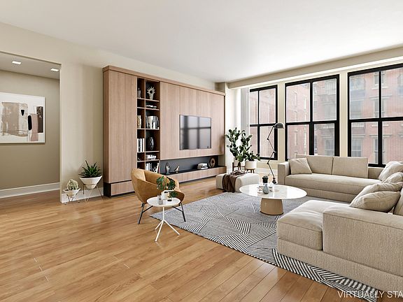 3rd image of 139 Wooster St #4A