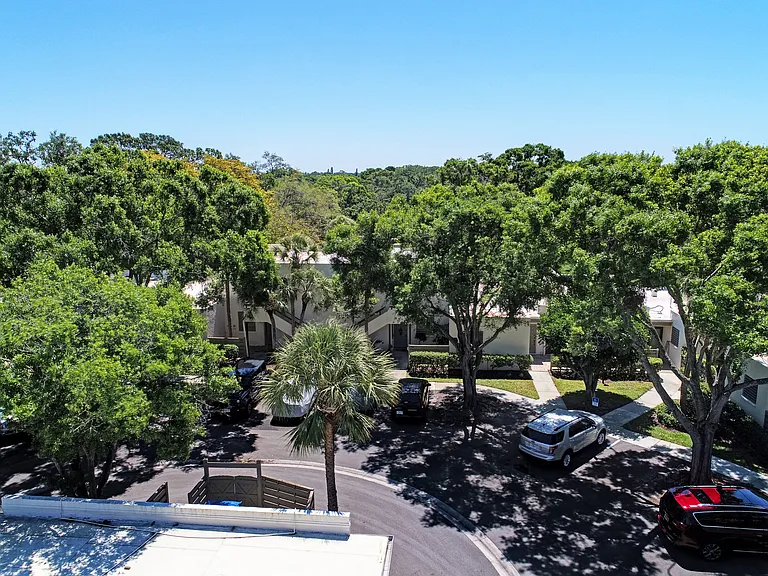 144 Pinehurst Dr — Photo 30