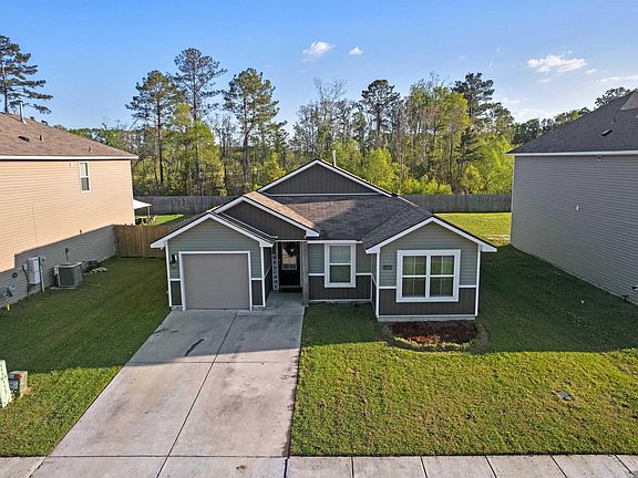 3rd image of 12432 Orchid Ln