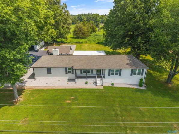 6112 Fairfield Dr, Huntsville, AL 35811