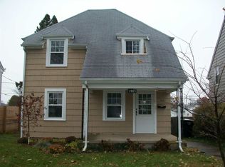 1905 E Donald St, South Bend, IN 46613