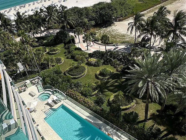 1455 Ocean Dr #1003 — Photo 39