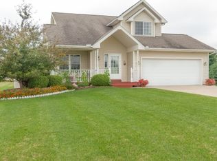 49243 Meadow Oak Trl, Mattawan, MI 49071