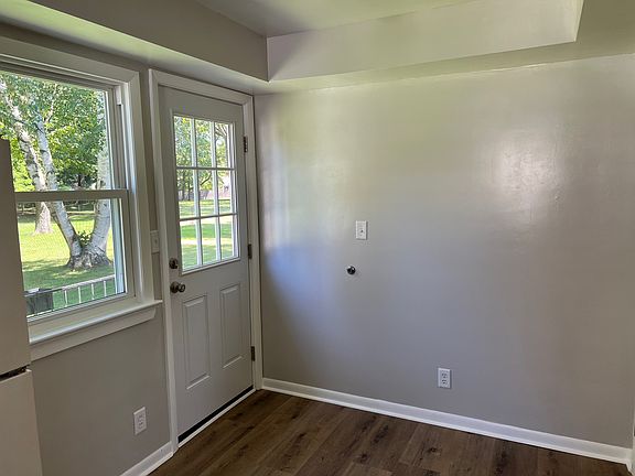 3rd image of 8135 Mentor Ave