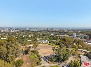 780 Linda Flora Dr, Los Angeles, CA 90049