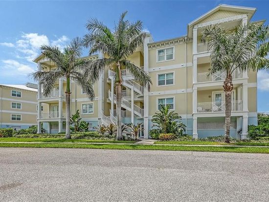 3430 77th St W Unit 301, Bradenton, FL 34209