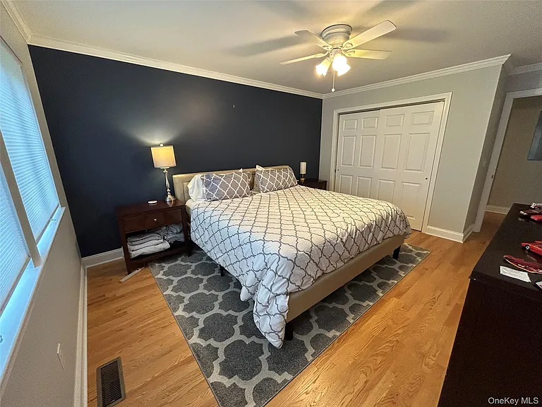 277 Maplewood Dr — Photo 12