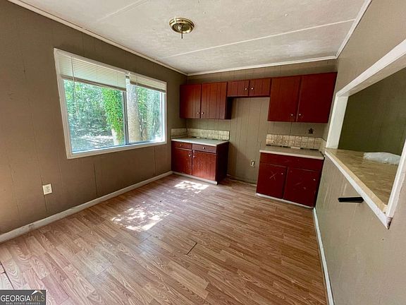 3rd image of 120 Altarstone Dr