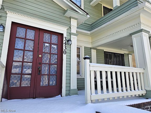 5th image of 3430 Beechwood Ave