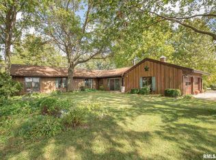13139 N 2550th Ave, Geneseo, IL 61254