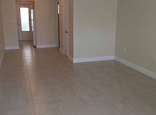 710 11th St APT 6, Miami Beach, FL 33139