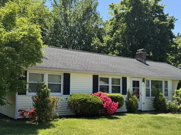 18 Griffin Rd, Framingham, MA 01701