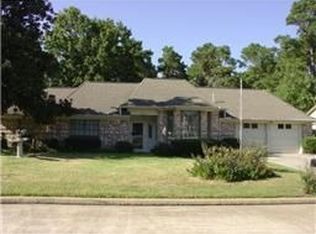 28215 Camille Dr, Tomball, TX 77375