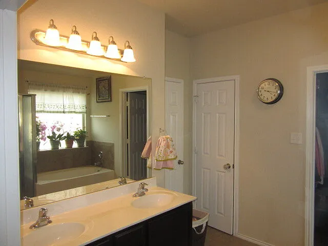 6509 Creek Land Rd — Photo 10