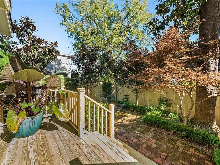 421 McCants Dr — Photo 33