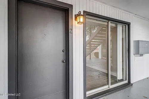 150 Pat Harrison St Photo 1