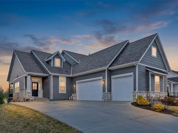 13401 W 174th Pl, Overland Park, KS 66221