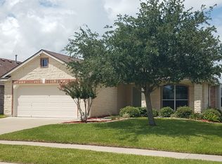 316 Silverado Trl, Victoria, TX 77901