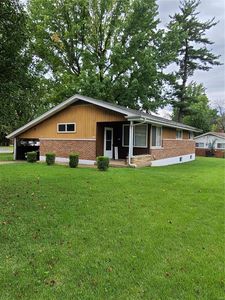 9731 Lanier Dr, Saint Louis, MO, 63136