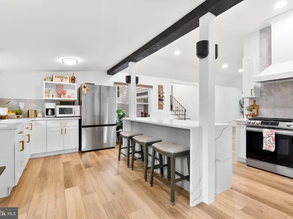 634 Tabernacle Rd, Medford, NJ 08055