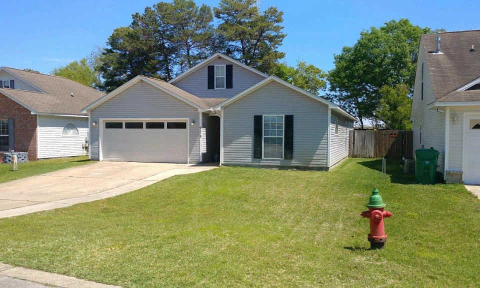 1st image of 939 Claeven Cir