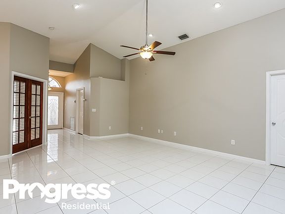 4th image of 13584 Weyburne Dr