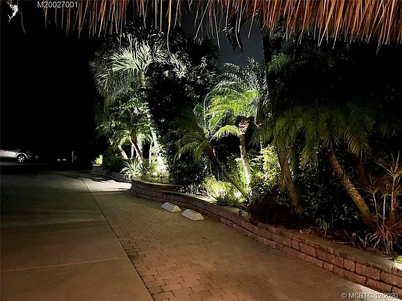 2nd image of 391 NW Boundary Dr