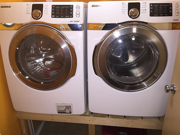 Samsung HE Washer & Dryer