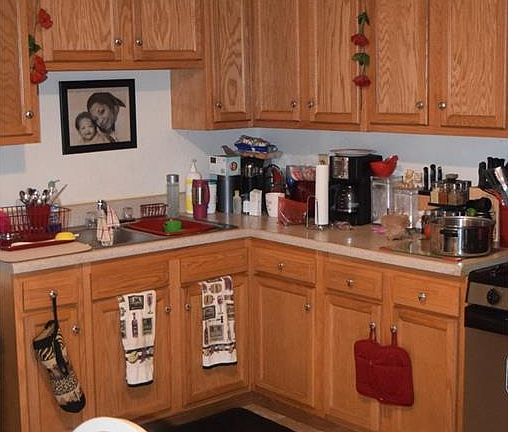 5th image of 351 E Streicher St