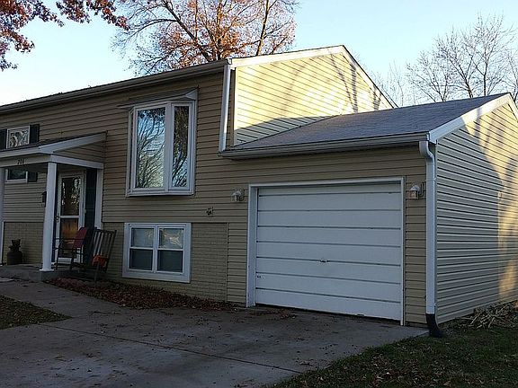 one car attached garage 