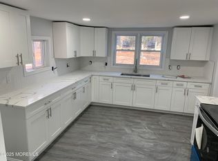 626 Nugentown Rd, Little Egg Harbor, NJ 08087