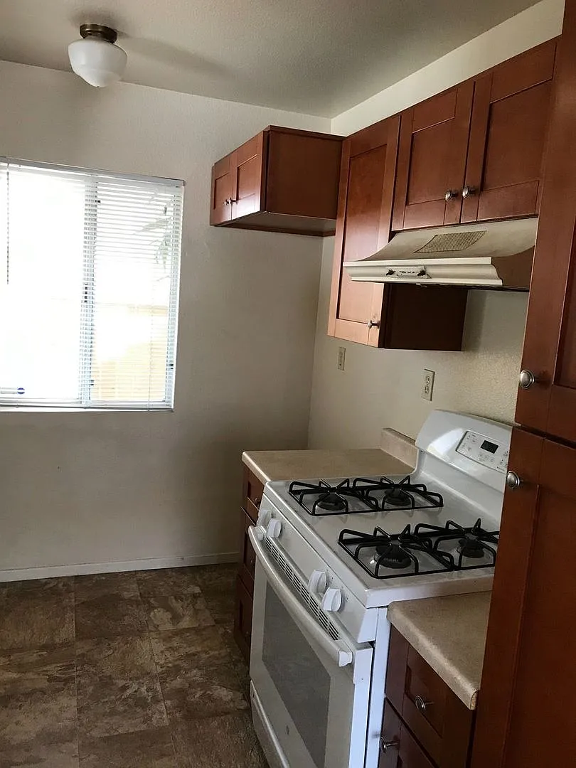 Your Next Home Awaits in Moreno Valley! — Photo 3