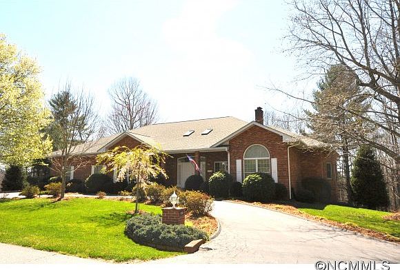 1st image of 180 Sweetwater Hills Dr