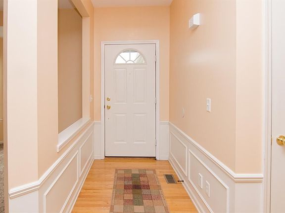 2nd image of 9881 High Meadow Dr