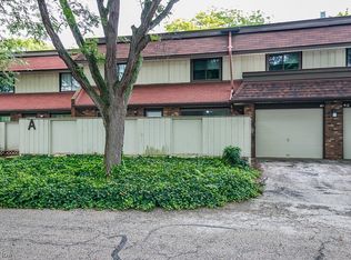 9956 Johnnycake Ridge Rd APT A11, Painesville, OH 44077