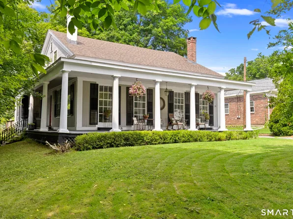 31 Canterbury Road, Brooklyn, CT 06234
